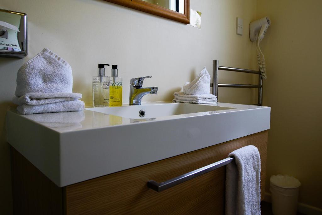 Greenacres Alpine Chalets & Villas - Resim 12