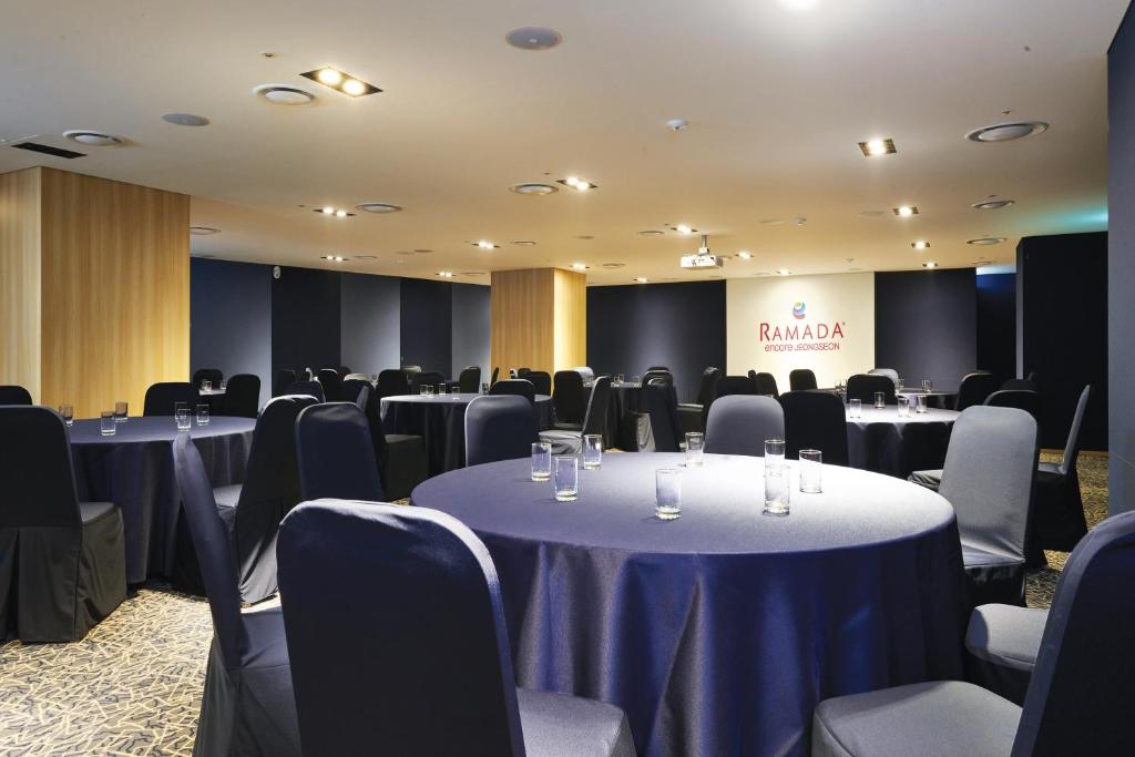 Konferenční prostory v ubytování Jeongseon JS GRAND PALACE Hotel