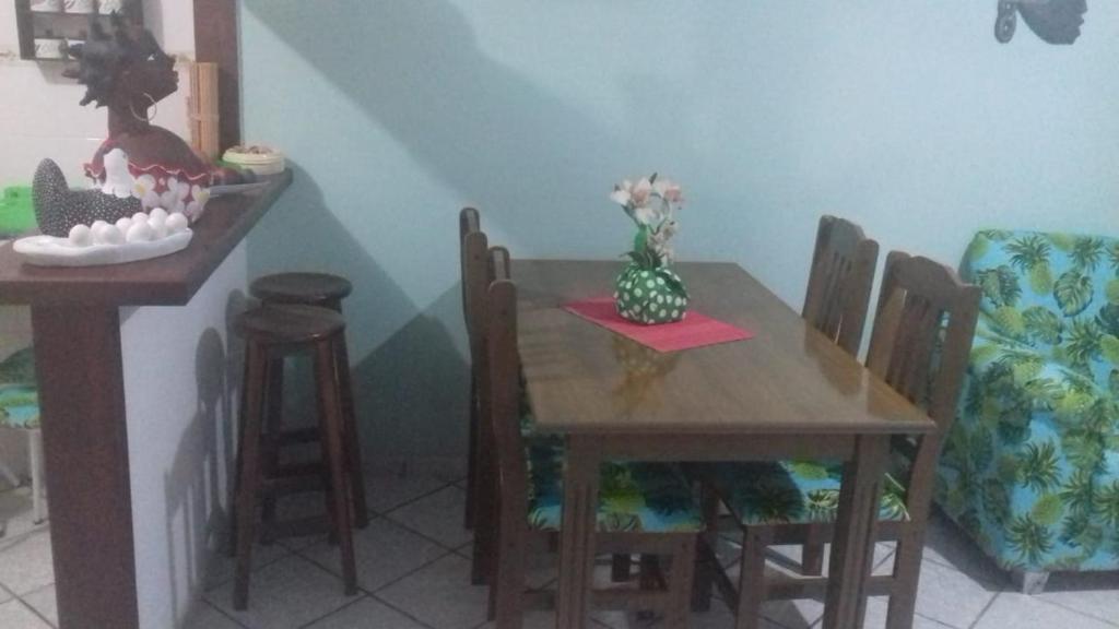  Casa de veraneio em condomínio em Cabo Frio - Ogiva
