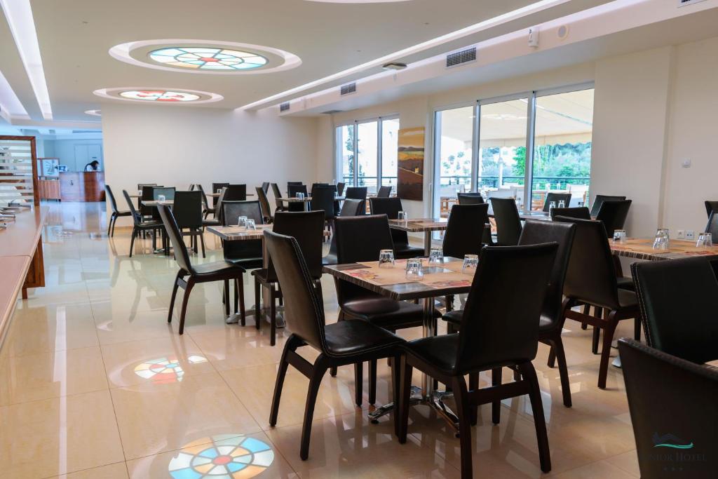 Restaurace v ubytování Junior Hotel