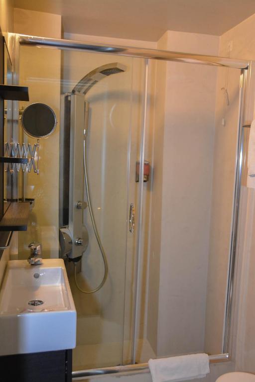 Scorpios Sea Side Hotel - Resim 43