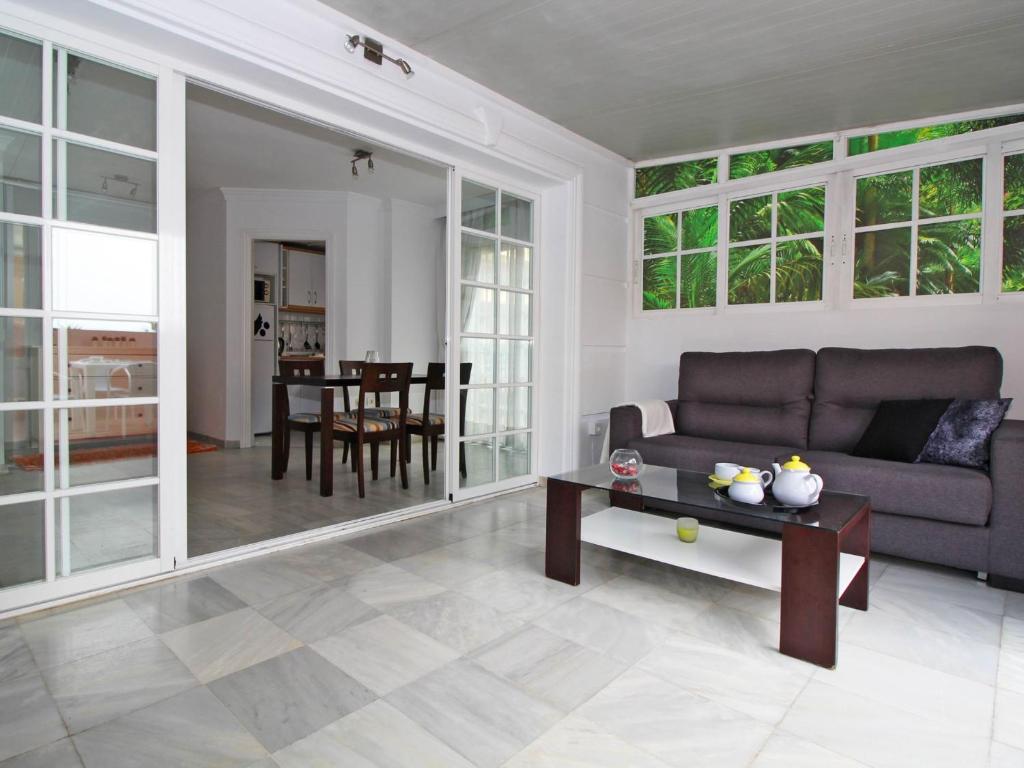 A seating area at Del parque flats malagueta beach