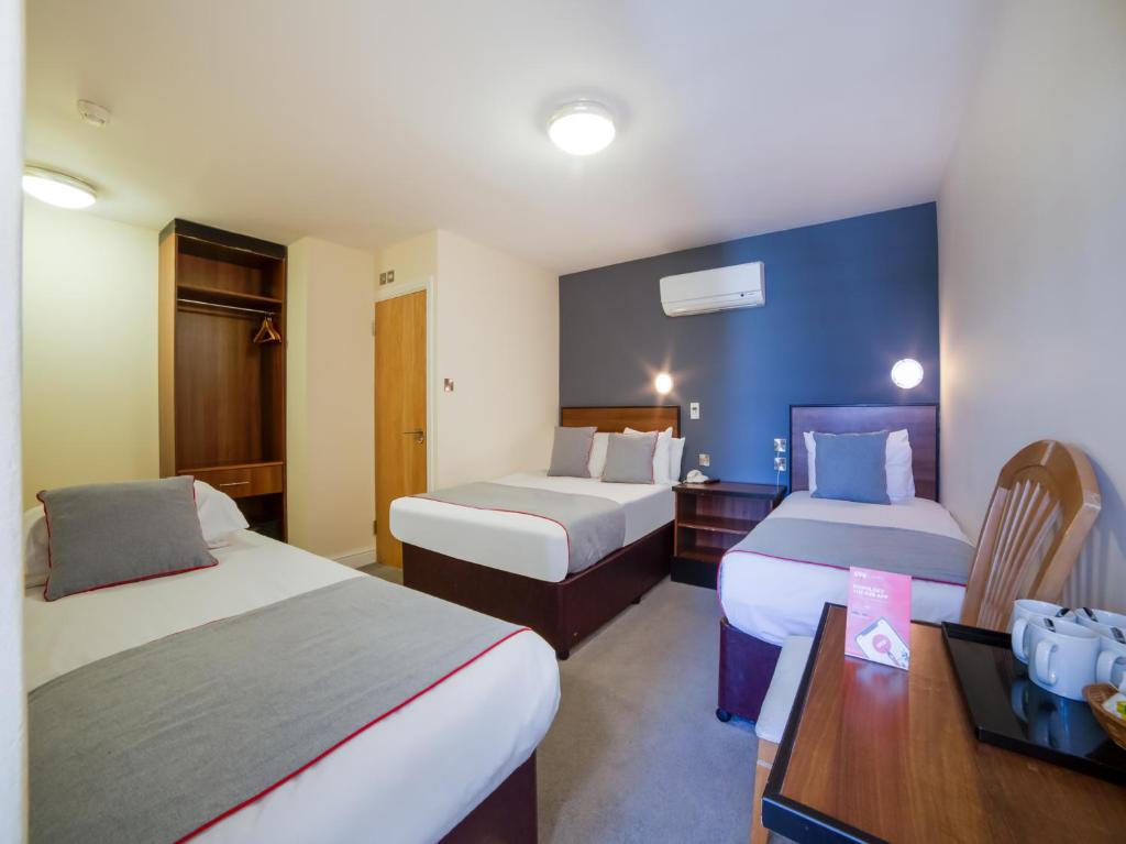 
Deluxe Quadruple Room
