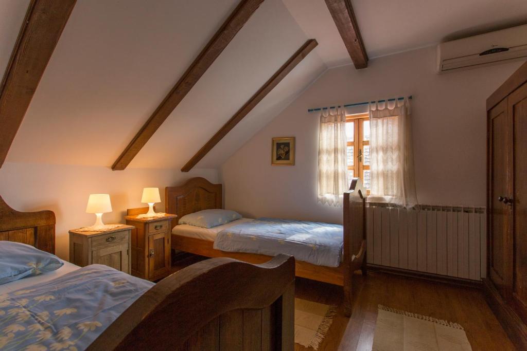 Pension Kezele - Habitación Doble