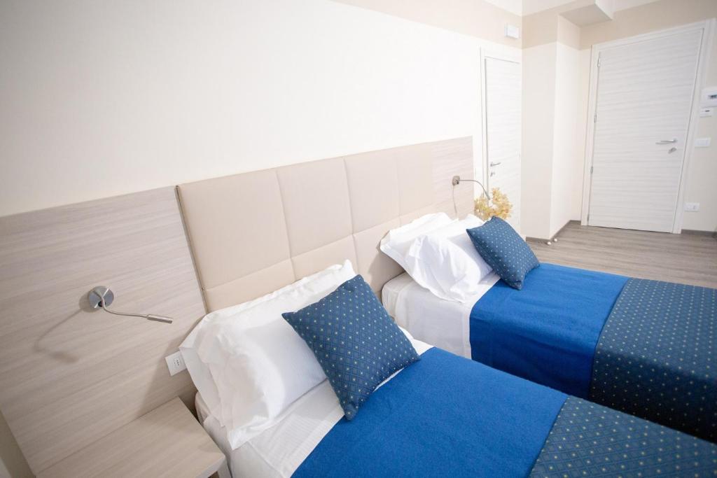 Posezení v ubytování HOME HOTEL
