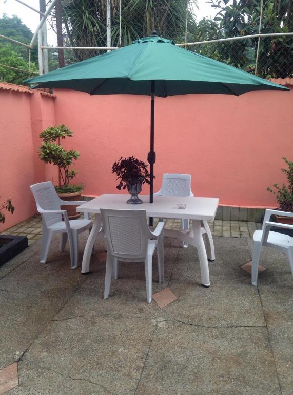 Patio nebo venkovní prostory v ubytování Nikas Guest House