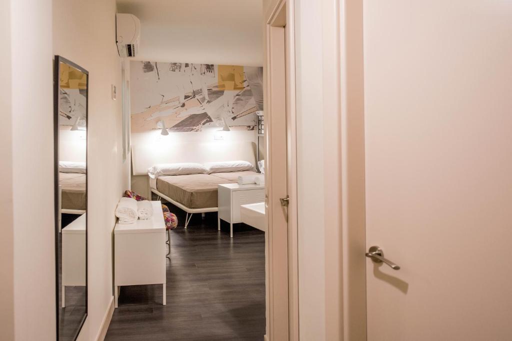 room Select Sol - 19