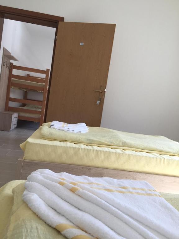 Pansion Asim - Twee Slaapkamers Appartement