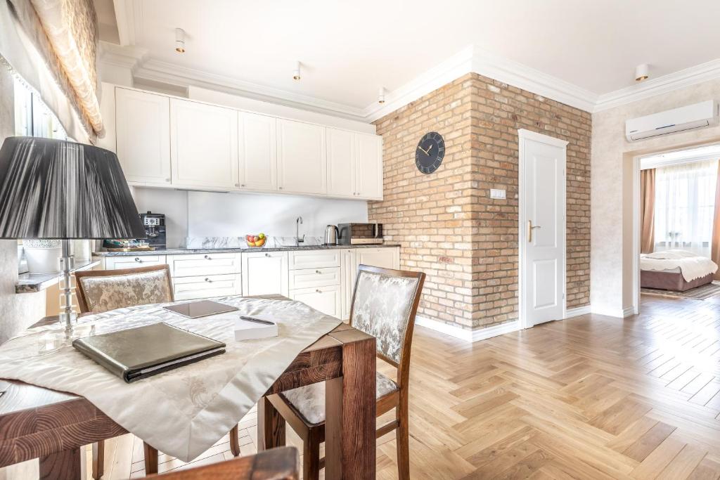 Apartament Aristo Boutique - 17