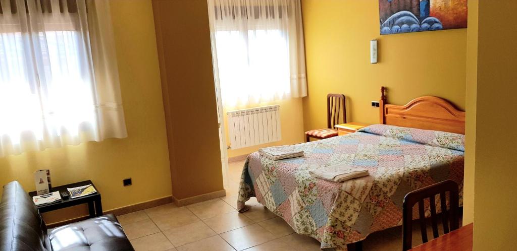 Hostal La Maravillosa, Valderas – Updated 2023 Prices