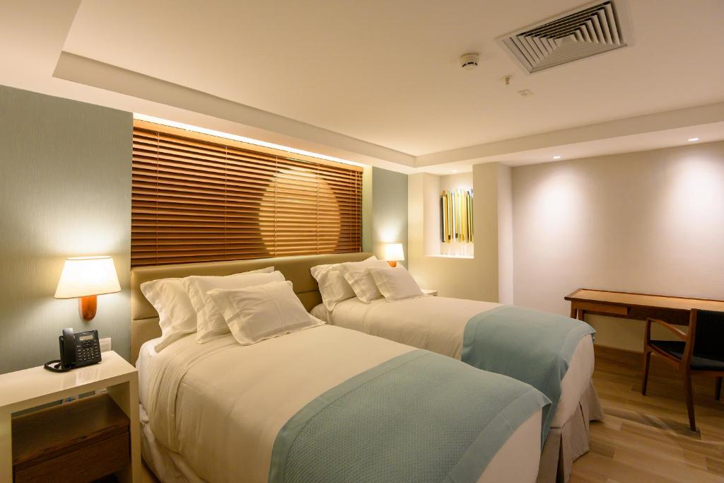  Vogal Luxury Beach Hotel & SPA