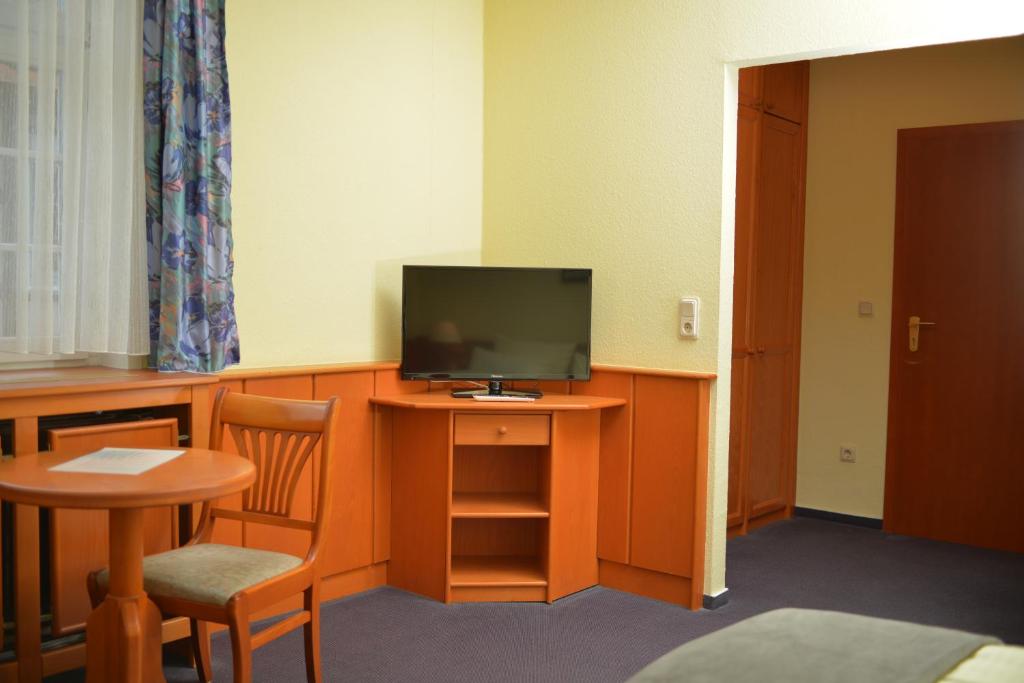 Hotel Zur Stadt Cassel - Habitación Doble