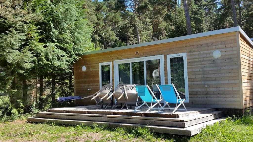 Camping Domaine du Lac Chambon - Mobile Home