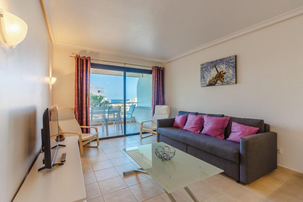 Balcon de Los Gigantes 2A037, Puerto de Santiago – Updated ...