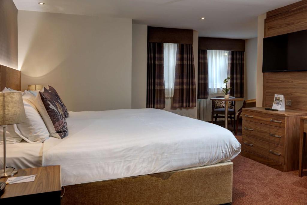 Best Western Kings Manor - Resim 16