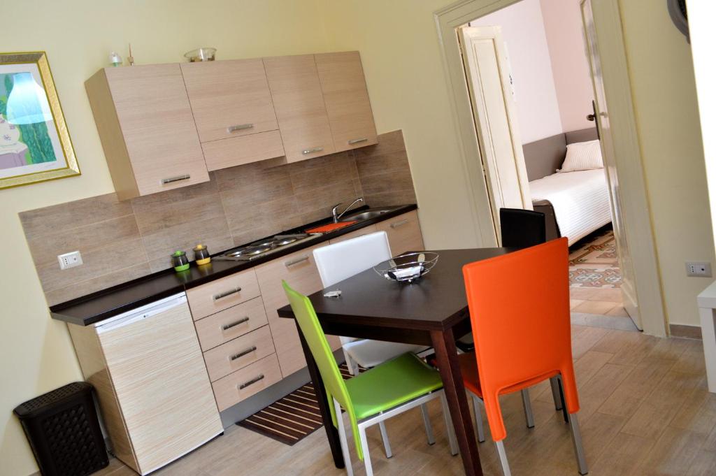 Kuchyň nebo kuchyňský kout v ubytování Albergo Diffuso Dimora Rossi B&B