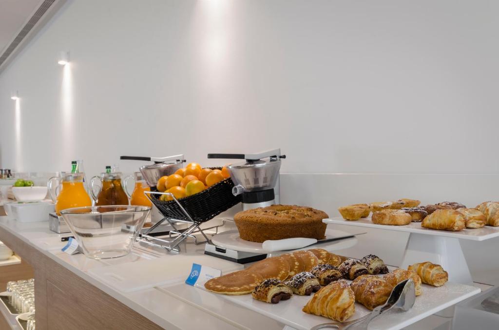 Comida no hotel ou em algum lugar perto