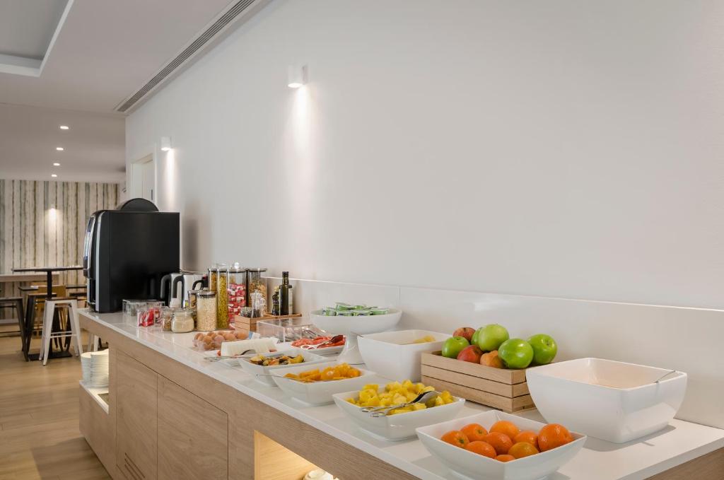 Comida no hotel ou em algum lugar perto