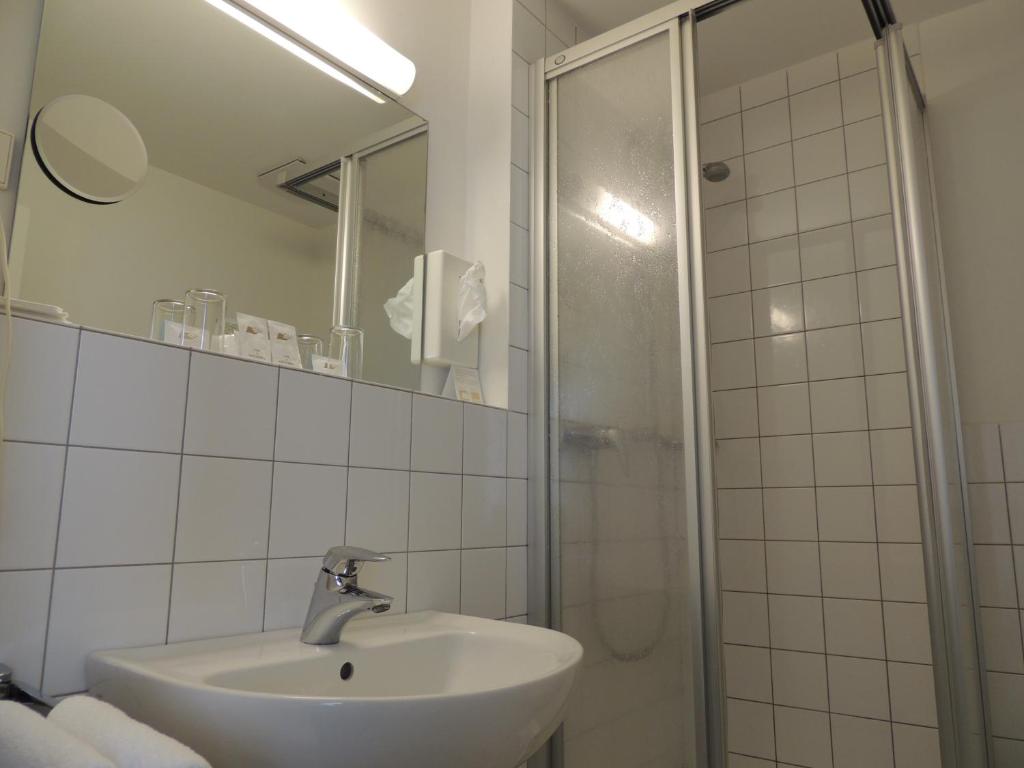 Koupelna v ubytování CVJM Düsseldorf Hotel & Tagung