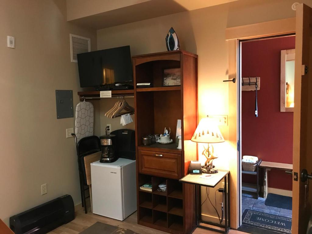 Kuchyň nebo kuchyňský kout v ubytování Twisp River Suites