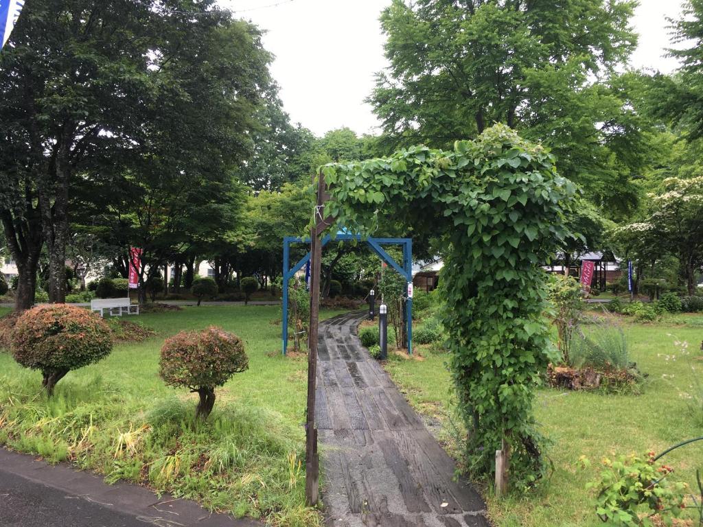 Zahrada ubytování Onsen Yupopo