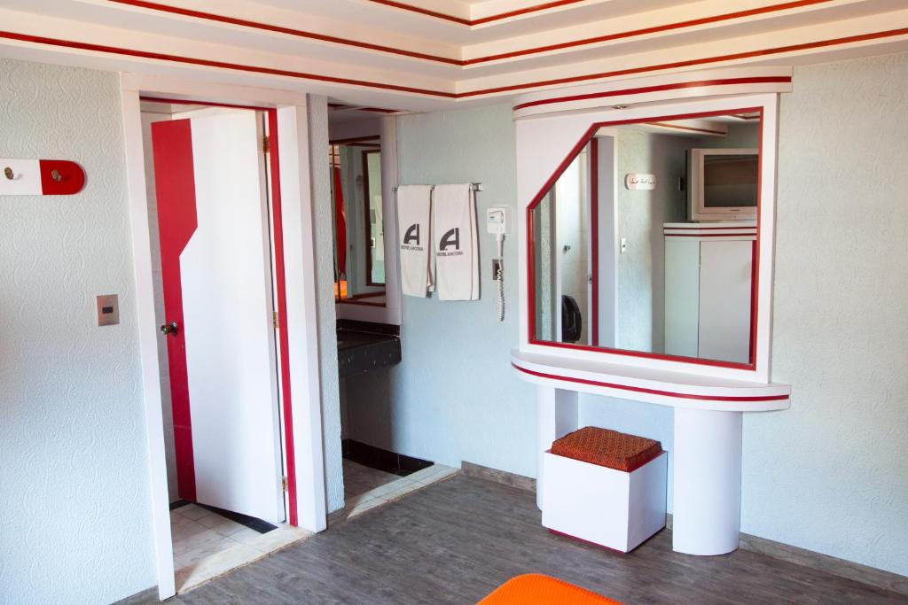 Kúpeľňa v ubytovaní Hotel Ancona - Sólo Adultos