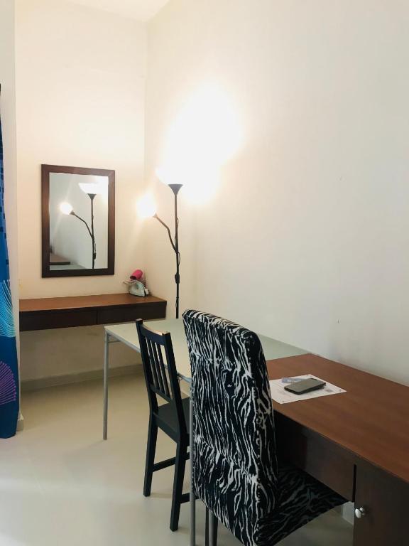 Maytower Service Suite - Masjid India - Studio