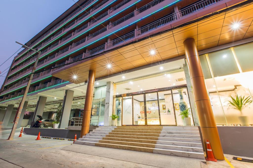 Exteriér nebo vchod ubytování Golden Jomtien Beach Hotel
