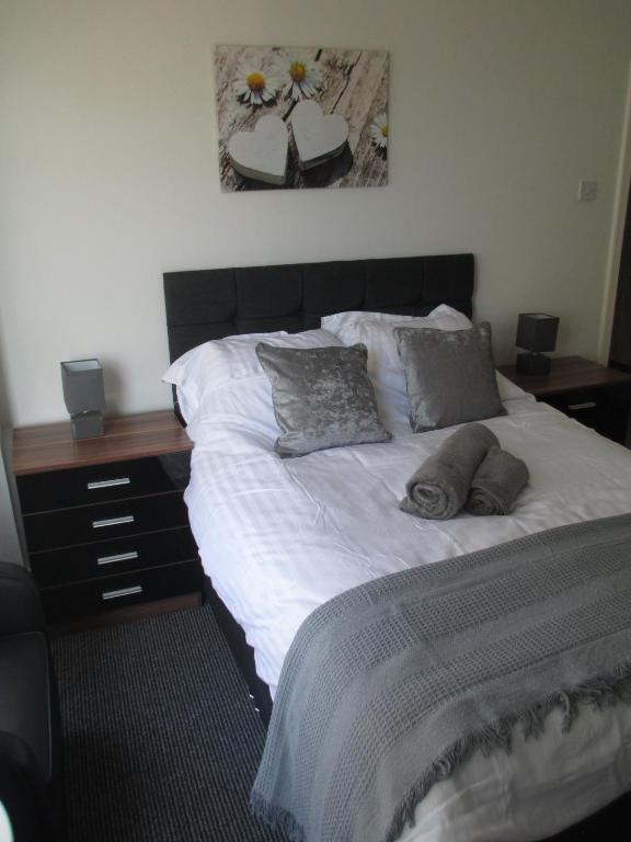 Colebrooke Mews, Close to Sefton Park, 5 mins to train station, free breakfast