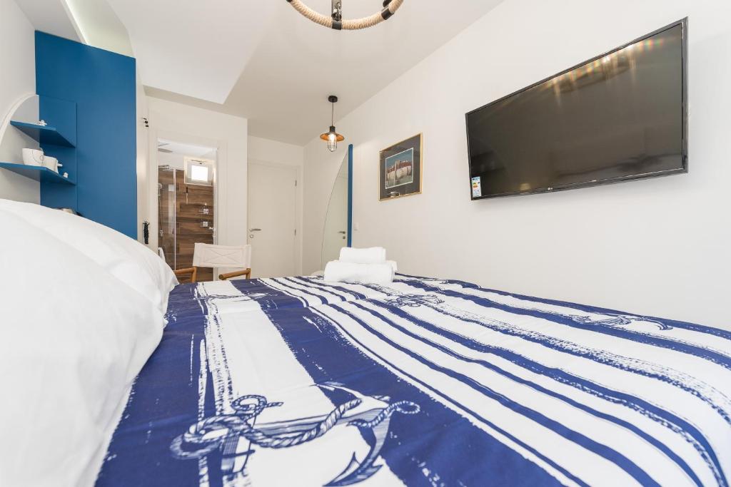 Blue Old Navy Rooms - AE1094, Zadar (updated prices 2025)