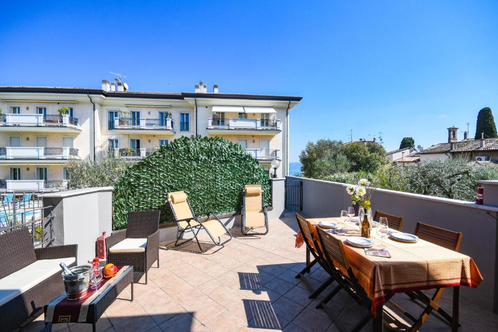 Catullo Apartments Sirmione - 1