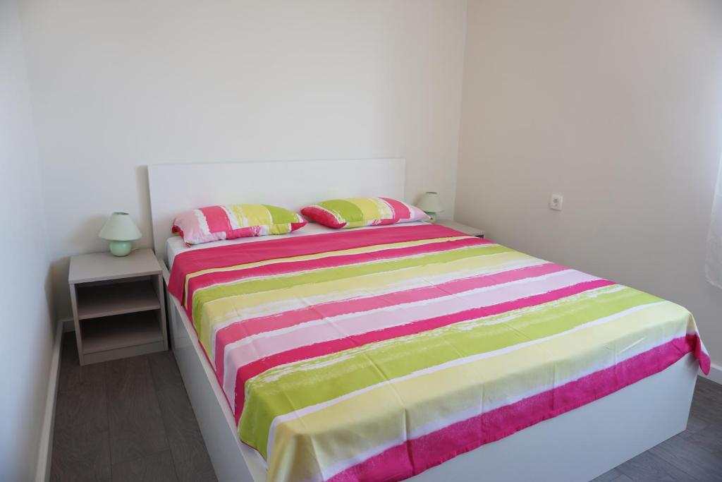 Apartment Sunset - 14