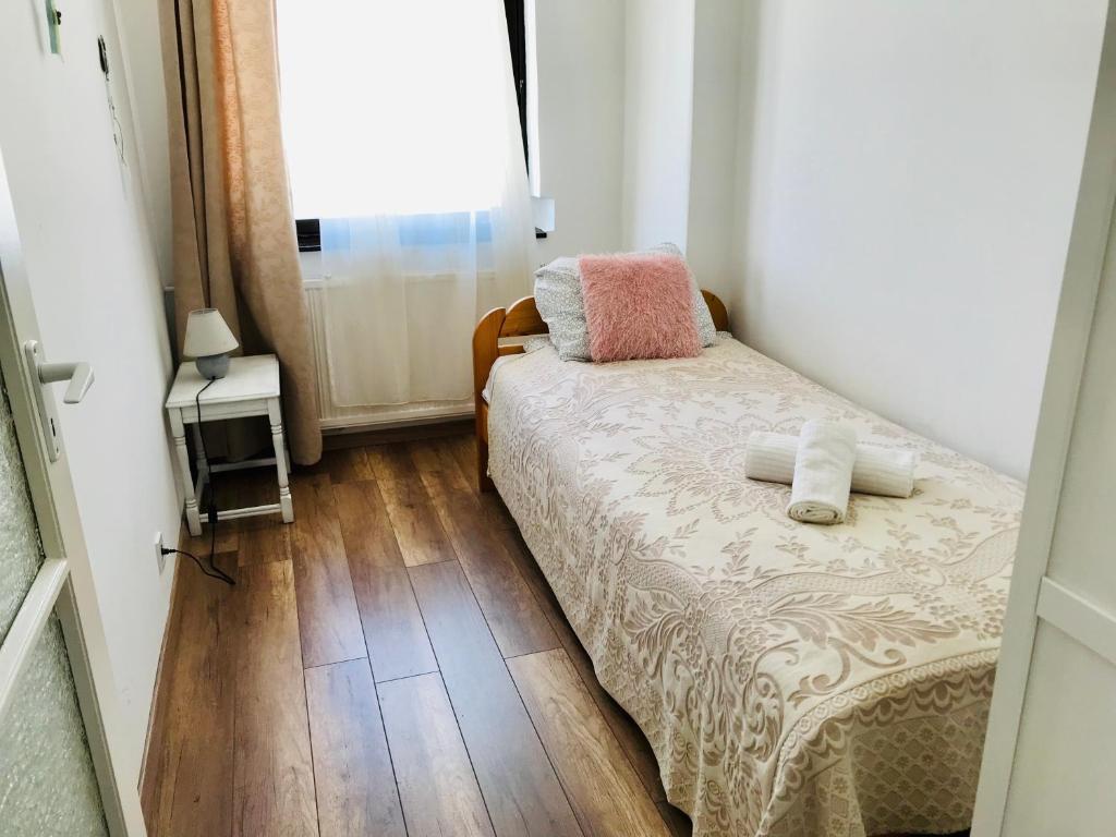 Posteľ alebo postele v izbe v ubytovaní Mammut Apartment with NEW AC!