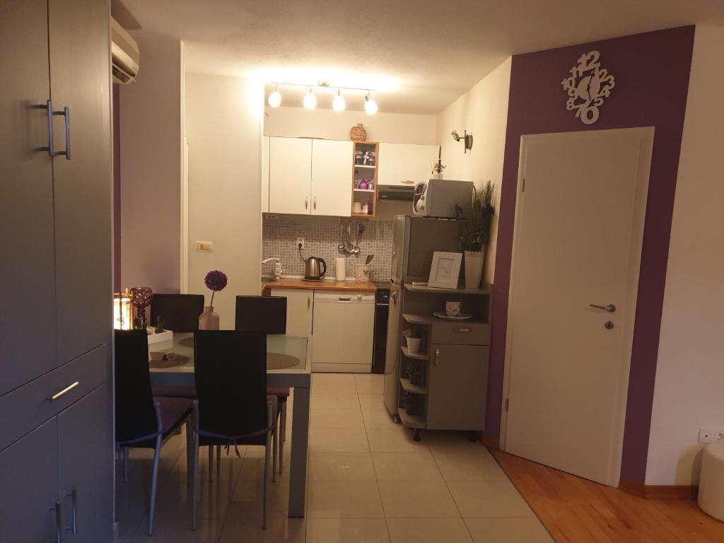 Apartments and Rooms Villa Lina - 13