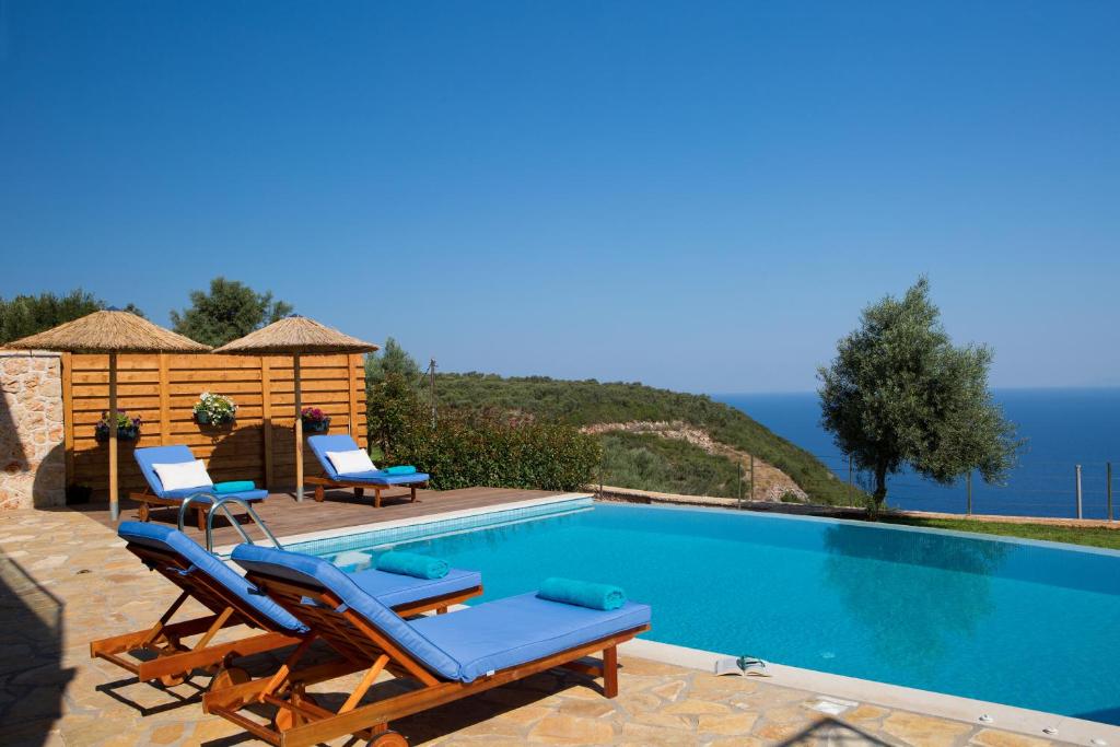 Theathalatta villa Anemos Lefkada Town photo 3