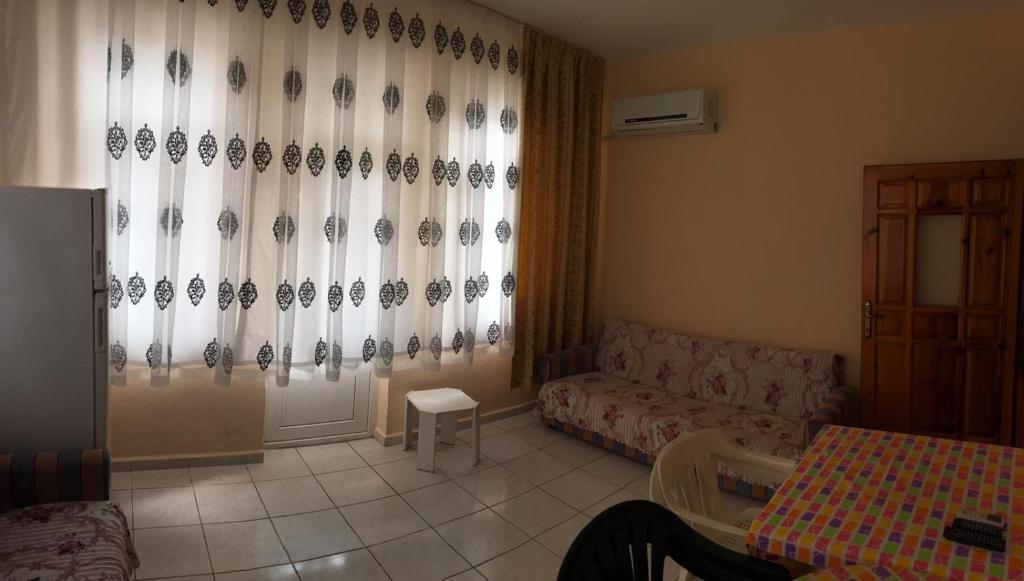 ÖZNUR APART OTEL - Apartment With Garden View