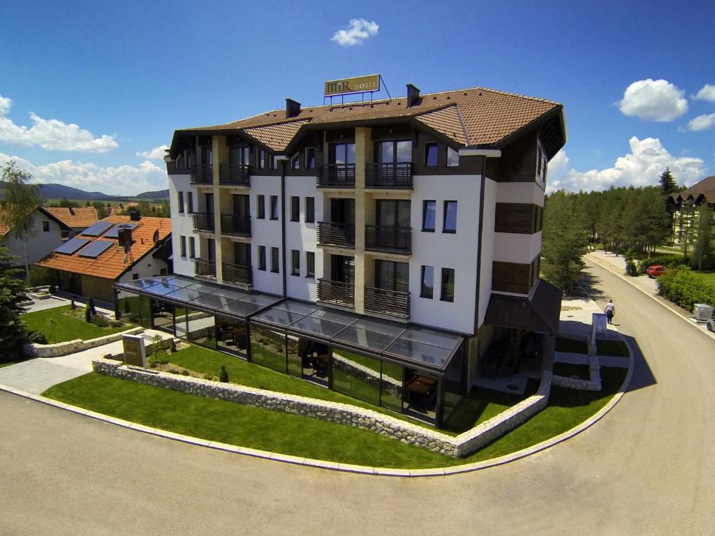 Budova, kde se hotel nachází