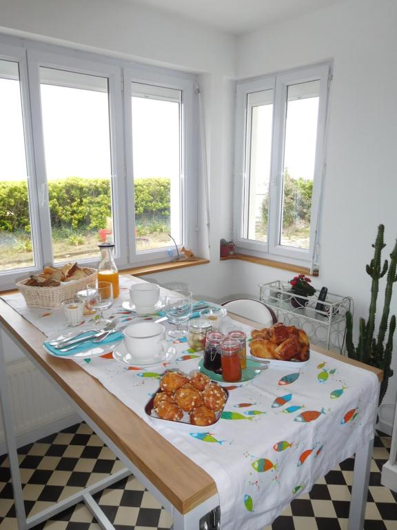 Photo de la galerie de l'établissement Petite chambre insolite "La Cabine", à Barneville-Carteret