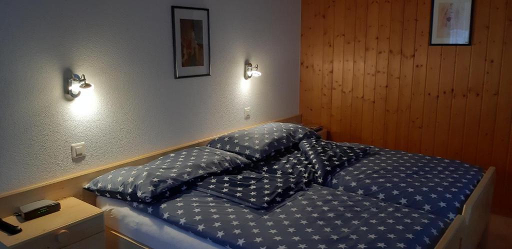 Postel nebo postele na pokoji v ubytování B&B Eischoll