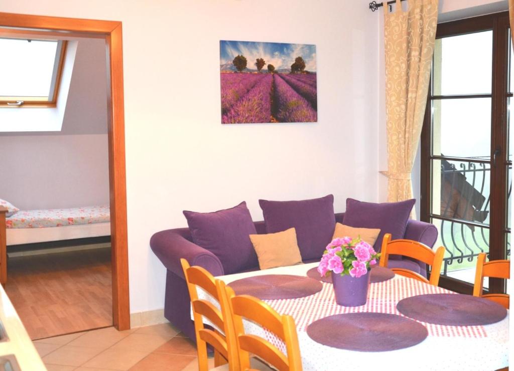 Posteľ alebo postele v izbe v ubytovaní Apartamenty Dom na Wzgórzu Gardenia