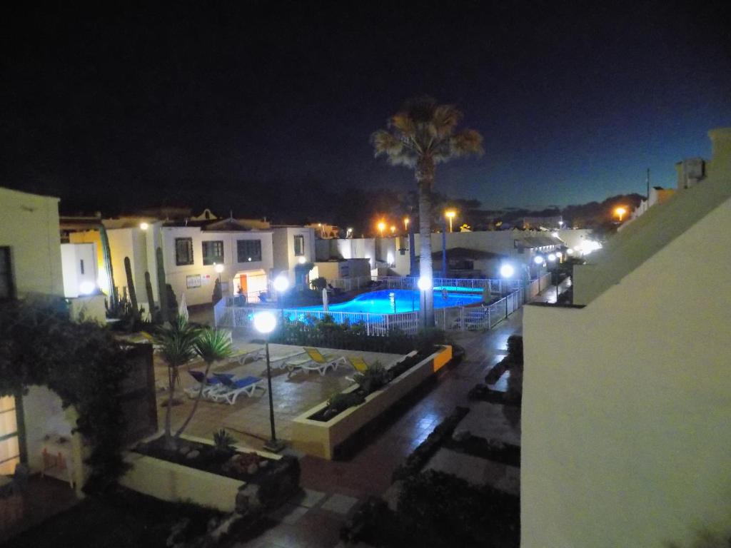 The swimming pool at or close to Castillo Mar