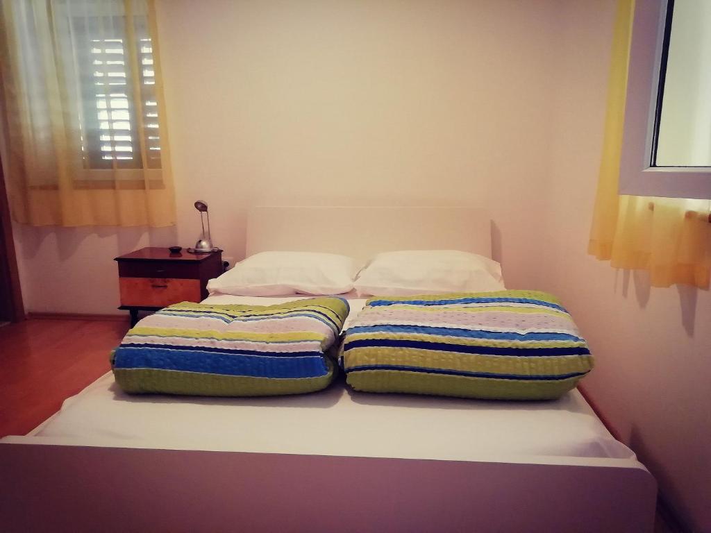 Posteľ alebo postele v izbe v ubytovaní Apartment Bruno-centre of Šibenik