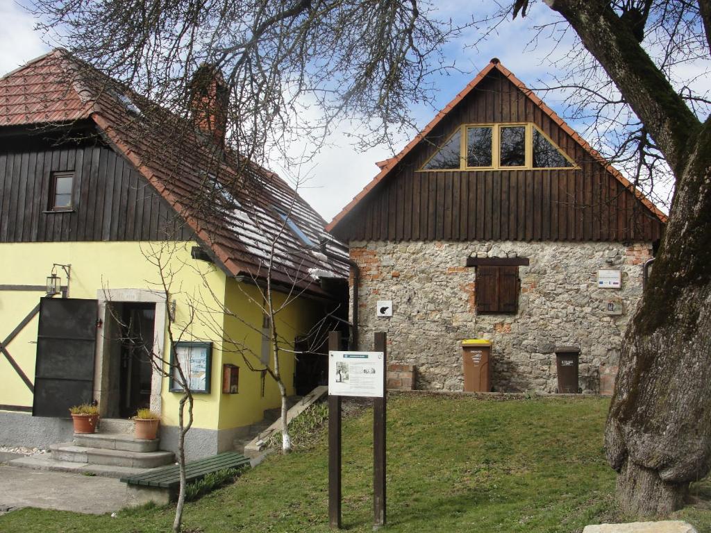 Budova, kde se penzion nachází