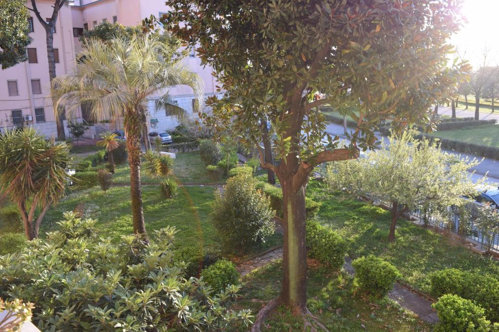 Ogród w obiekcie Residenza Lo Bello Vedere