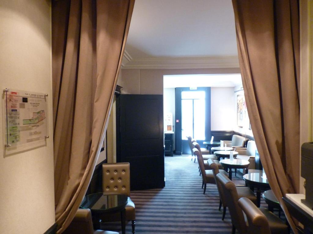 Hotel Saint Cyr Etoile - Resim 36