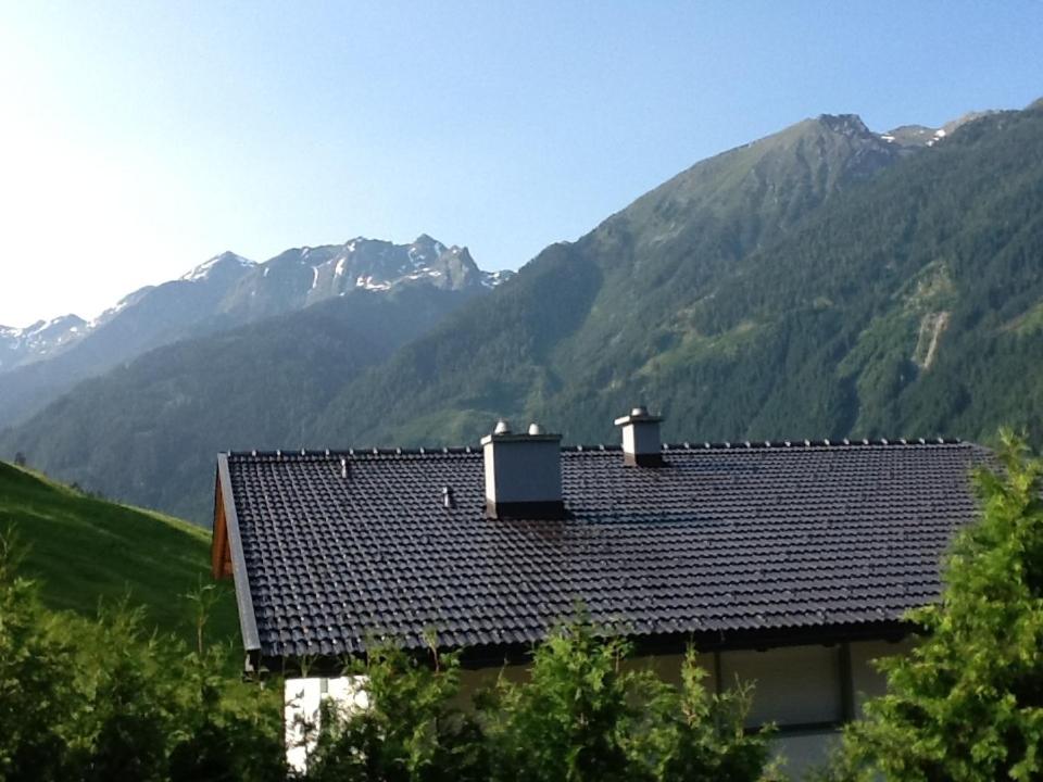 Nespecifikovaný výhled na hory nebo výhled na hory při pohledu z bed and breakfast