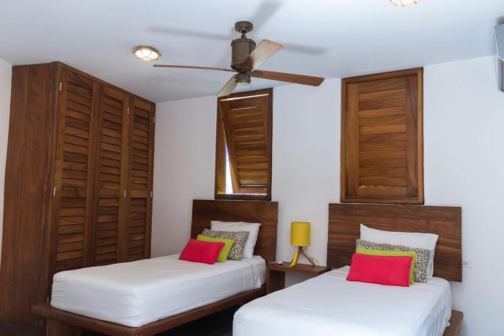 Postel nebo postele na pokoji v ubytování Samora Luxury Resort