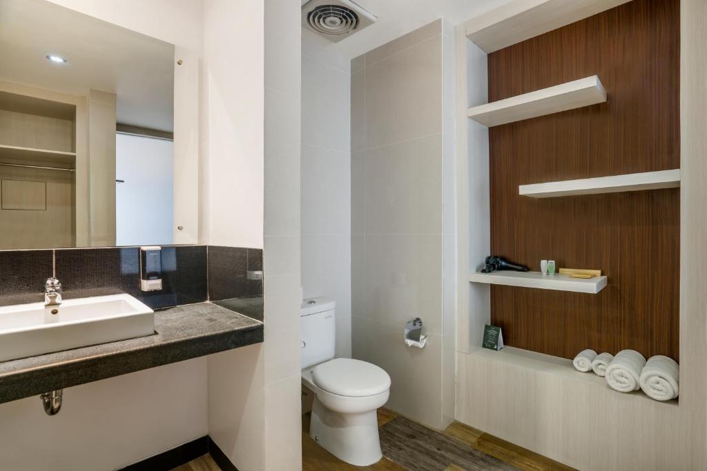 Tonys Villas & Resort Seminyak - Bali - 13