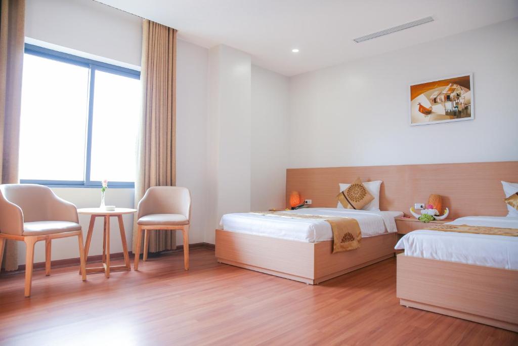 Long Anh Hotel - Twin Room With Shower