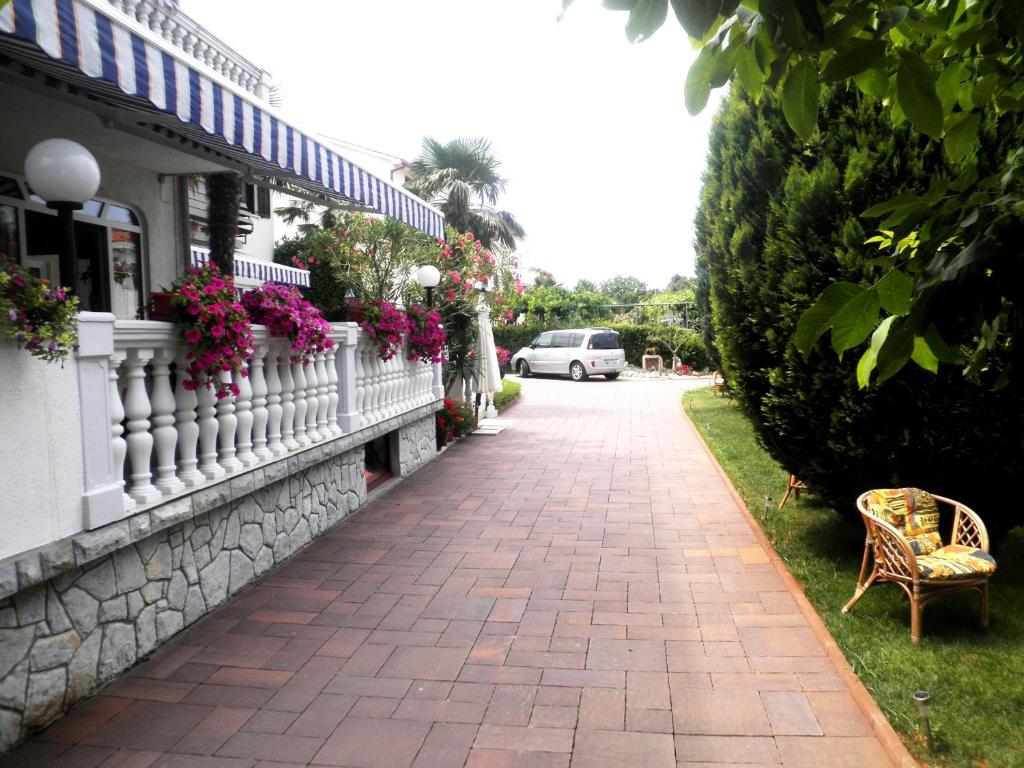 Zahrada ubytování Guest House Katarina
